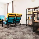 Sabotin, & Restaurant فندق 3*