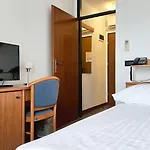 Sabotin, & Restaurant 3*