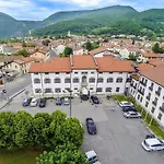 Sabotin, & Restaurant 3*