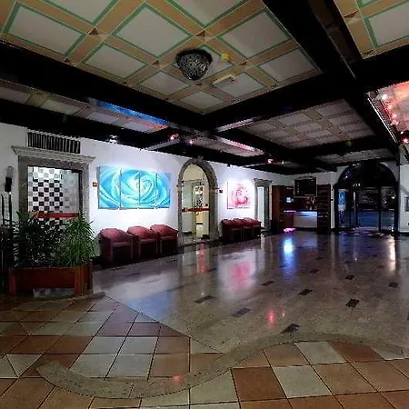 Sabotin, & Restaurant 3* ノヴァ・ゴリツァ