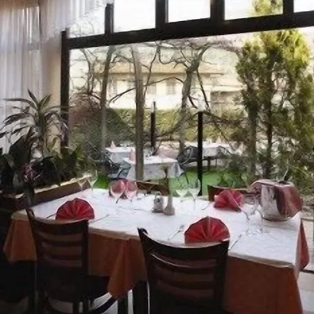 Sabotin, & Restaurant Nova Gorica