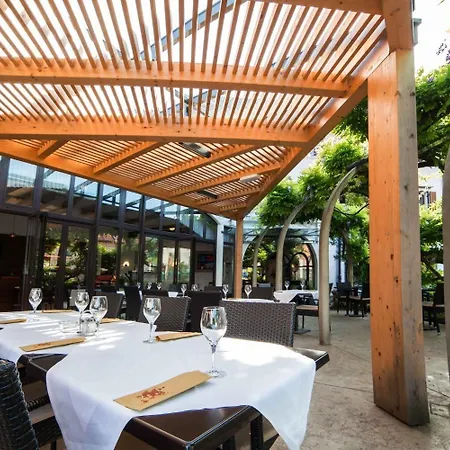 Sabotin, & Restaurant 3*