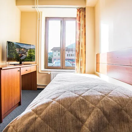 Sabotin, & Restaurant ホテル ノヴァ・ゴリツァ