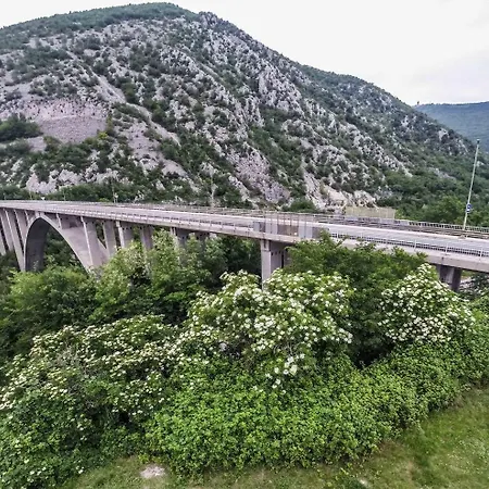 Sabotin, & Restaurant Ξενοδοχείο 3*