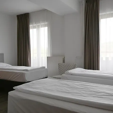 Sabotin, & Restaurant 3*