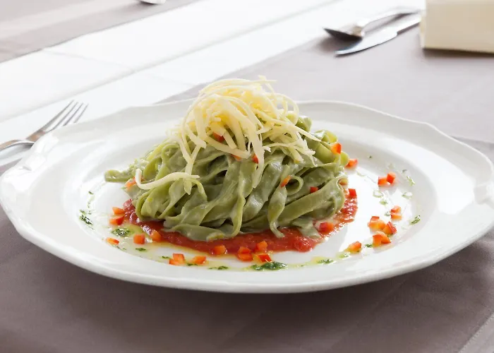 Sabotin, & Restaurant 3* 노바고리차